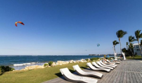 Seawinds Penthouse with Rooftop Patio